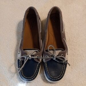 Sperry Women's Navy and Gray Moccasins